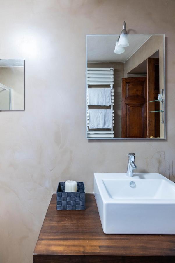 La Finestra Sulle Langhe - M3Langhe Apartman Cherasco Kültér fotó