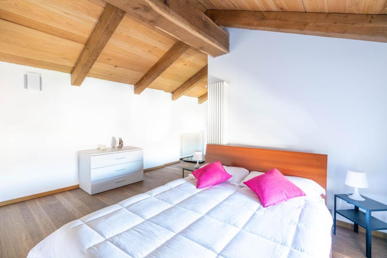 La Finestra Sulle Langhe - M3Langhe Apartman Cherasco Kültér fotó